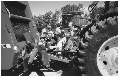 children being taught about the dangers of pto